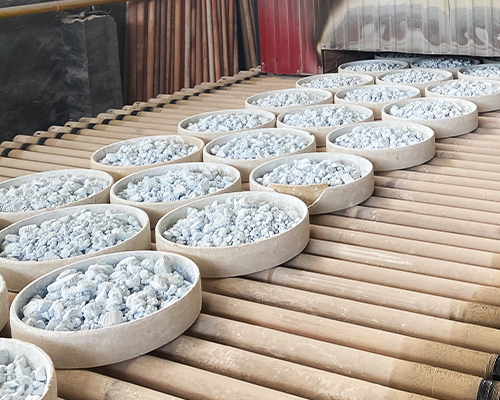 什么是骨瓷骨粉